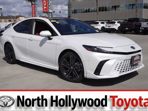 Used 2026 Toyota Camry XSE image 1