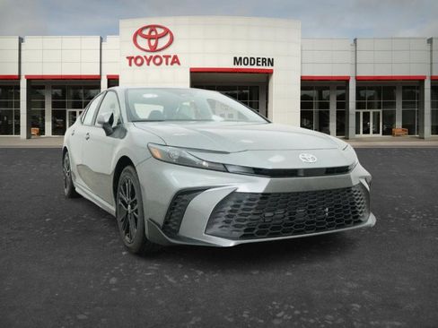 New 2026 Toyota Camry SE AWD/4WD image 12