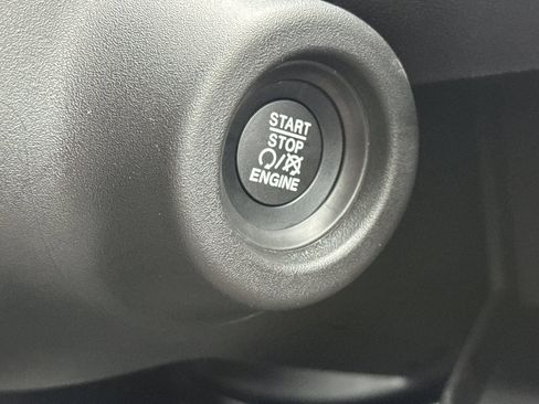 New 2026 RAM ProMaster 1500 w/ Convenience Group image 20