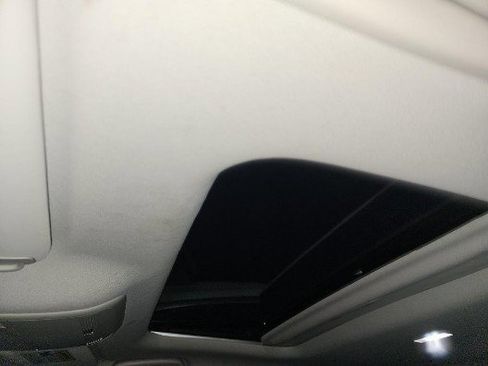 Used 2024 MAZDA CX-30 AWD 2.5 S w/ Premium Package image 9