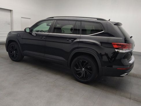 Used 2022 Volkswagen Atlas SE w/ Black Wheel Package FWD image 3