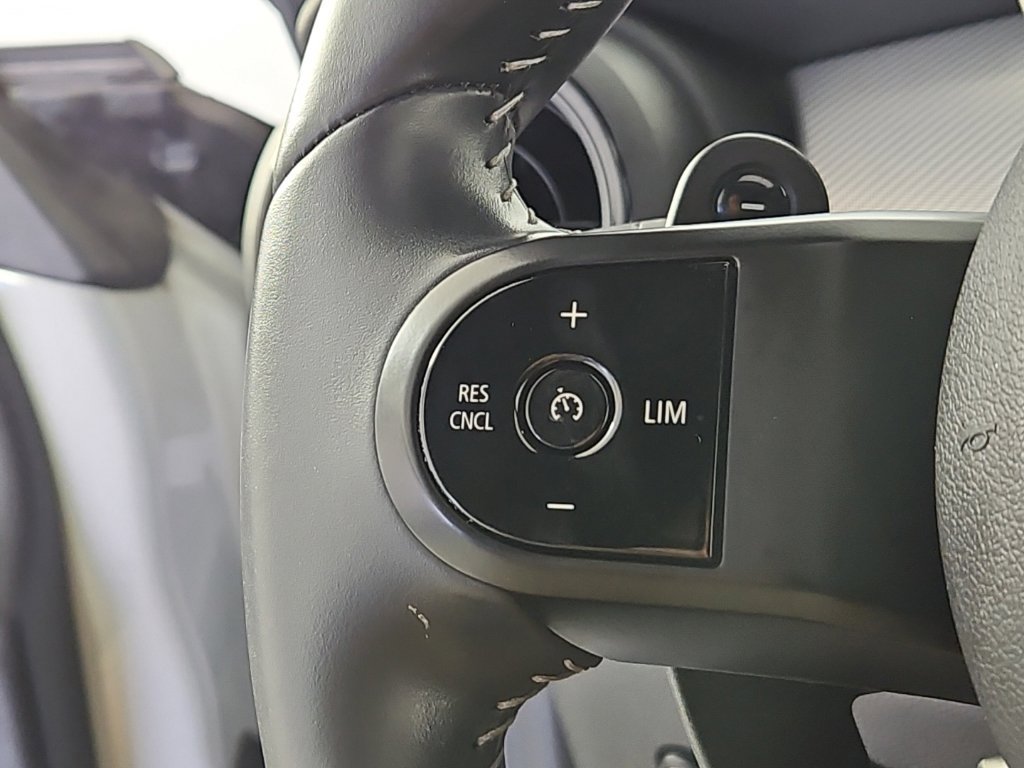 Used 2022 MINI Cooper S FWD image 29