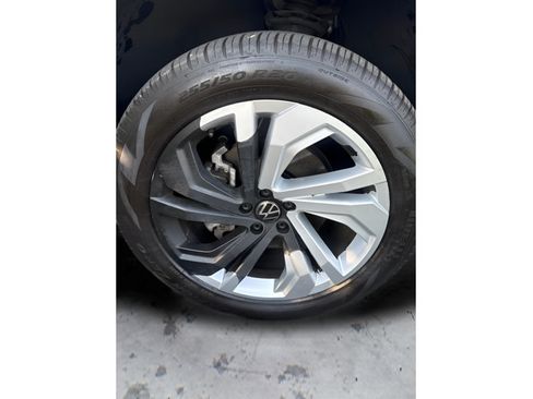 Used 2023 Volkswagen Atlas SE AWD/4WD image 8