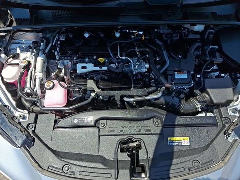 Used 2024 Toyota Prius Prime FWD image 30