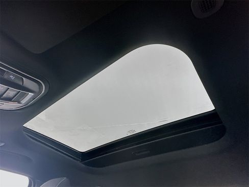 New 2025 Jeep Grand Cherokee Laredo X w/ Luxury Tech Group I image 14