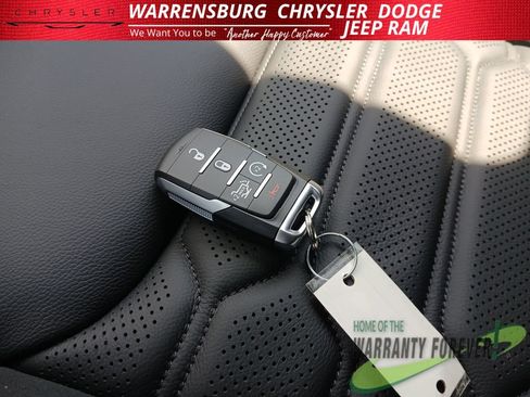 New 2026 RAM 1500 Big Horn AWD/4WD image 29