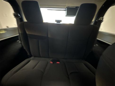 Used 2015 Jeep Wrangler Sport image 22