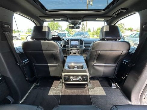 Used 2021 Ford Expedition XLT AWD/4WD image 38