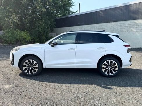 New 2026 Audi Q3 quattro 2.0T AWD/4WD image 5