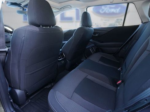 Used 2023 Subaru Outback Premium image 29