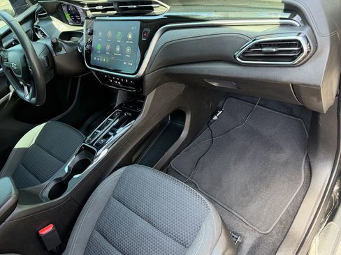 Used 2023 Chevrolet Bolt EUV LT w/ Driver Confidence Package image 10