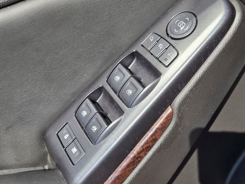 Used 2016 GMC Yukon SLT w/ Open Road Package image 27