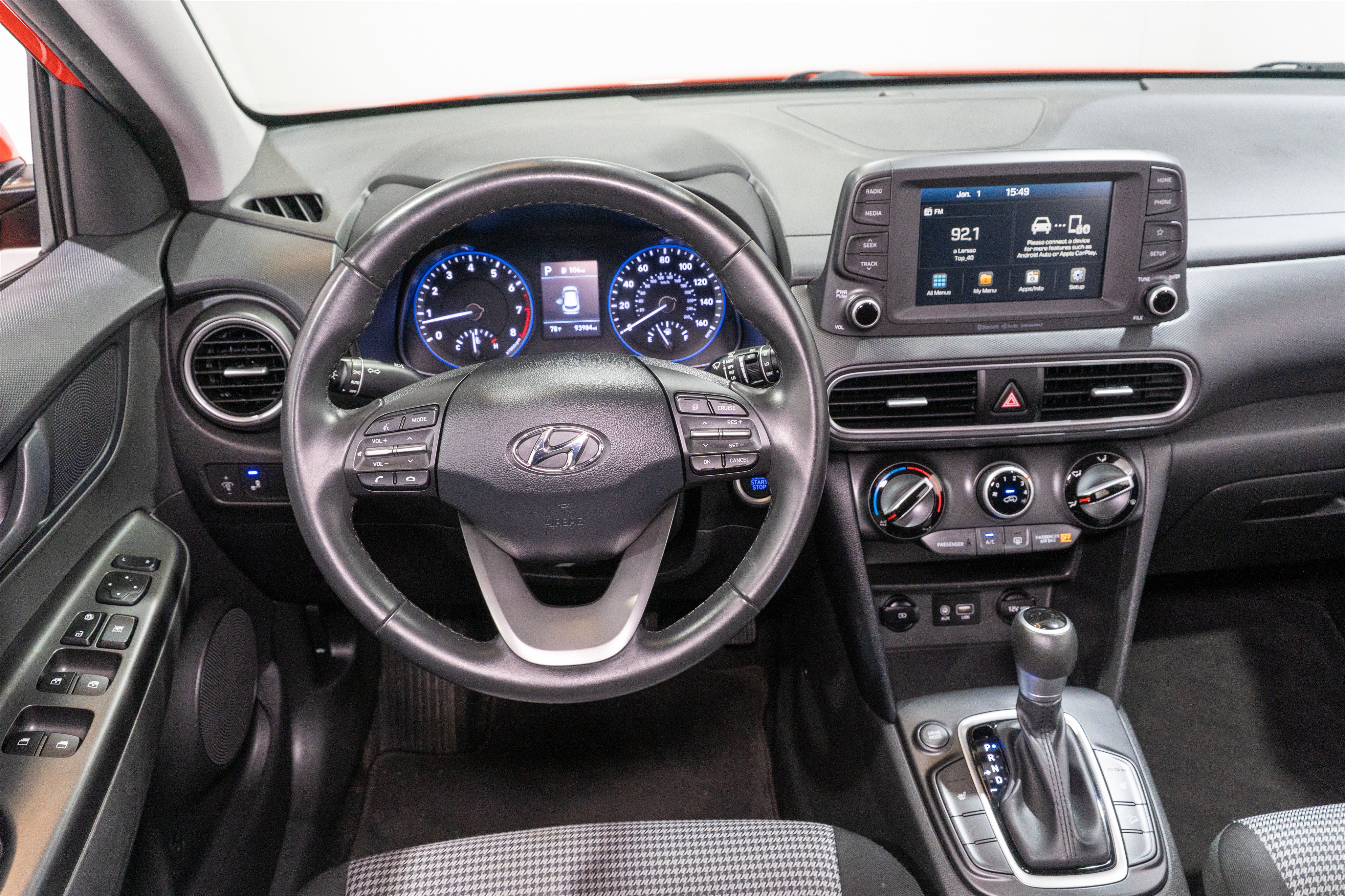 Used 2020 Hyundai Kona SEL w/ Cargo Package FWD image 11