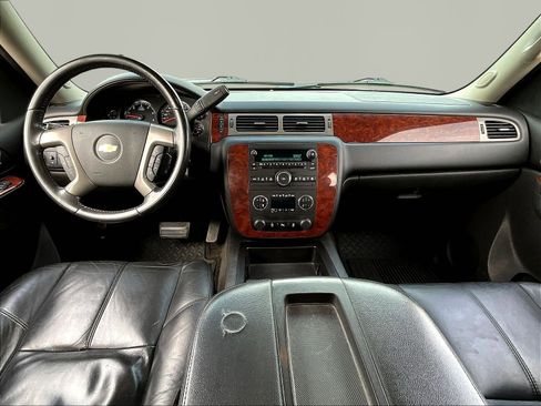 Used 2012 Chevrolet Tahoe LT AWD/4WD image 7