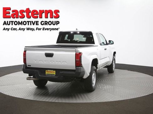 Used 2024 Toyota Tacoma SR image 39