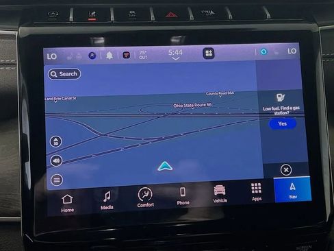 Used 2024 Jeep Grand Cherokee L Limited image 14