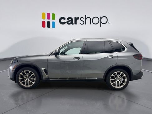 Used 2025 BMW X5 xDrive40i w/ Climate Comfort Package AWD/4WD image 2