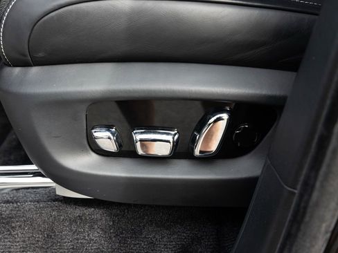 Certified 2021 Rolls-Royce Cullinan AWD/4WD image 28