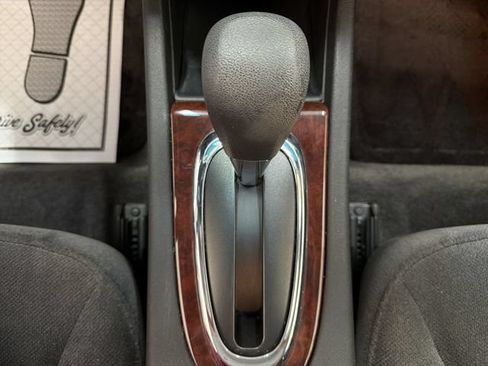 Used 2009 Chevrolet Impala LT FWD image 18