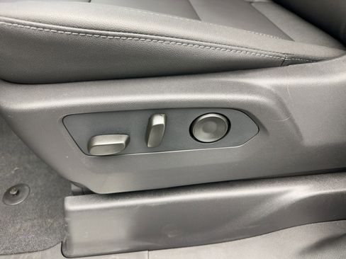 New 2026 Chevrolet Silverado 1500 LT w/ Leather Package image 14