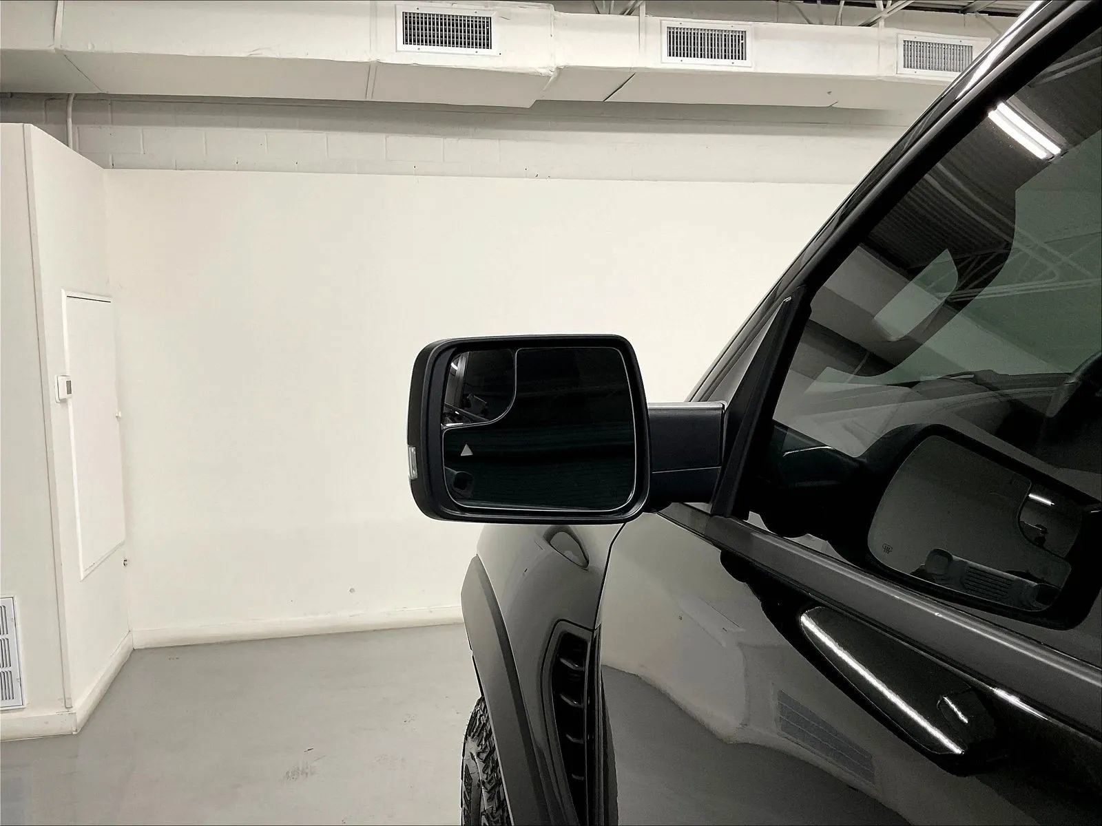 Used 2026 RAM 1500 RHO AWD/4WD image 40