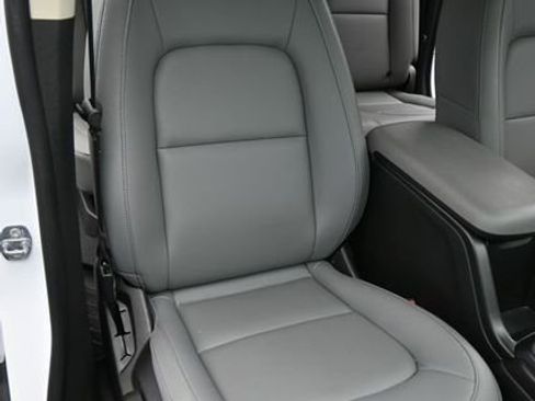 Used 2022 Chevrolet Colorado W/T image 16