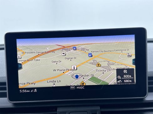 Used 2018 Audi Q5 Prestige w/ Prestige Package image 17