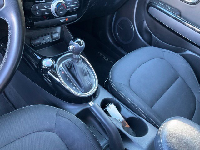 Used 2017 Kia Soul + w/ Audio Package FWD image 15