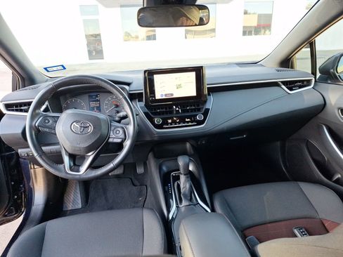 Used 2023 Toyota Corolla SE image 19