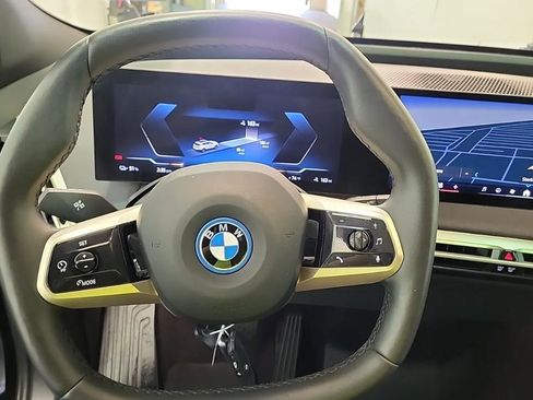 Used 2024 BMW iX xDrive50 w/ Convenience Package AWD/4WD image 8