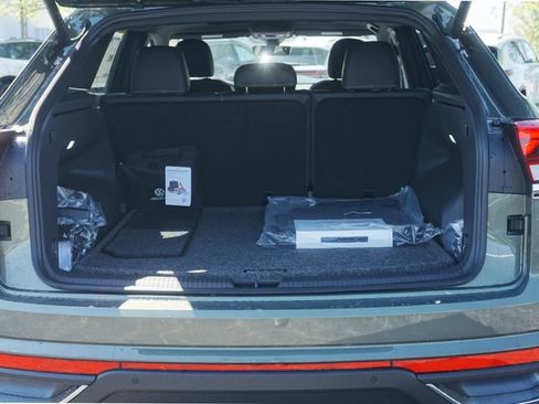 New 2026 Volkswagen Atlas Cross Sport SE AWD/4WD image 5