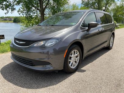 Used 2018 Chrysler Pacifica LX