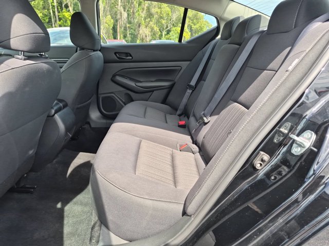 Used 2025 Nissan Altima 2.5 SV FWD image 27