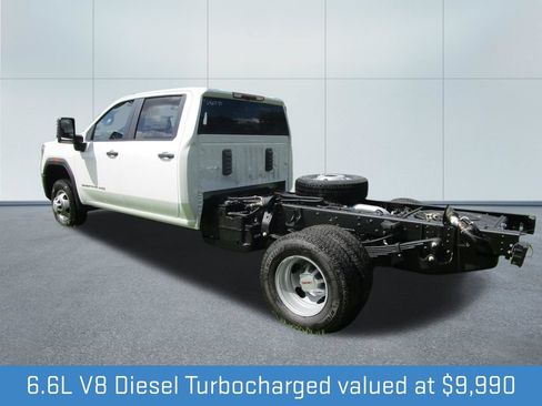 New 2026 GMC Sierra 3500 Pro w/ Convenience Package AWD/4WD image 4