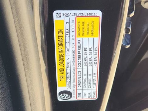 Used 2022 GMC Terrain SLE w/ Driver Convenience Package AWD/4WD image 41