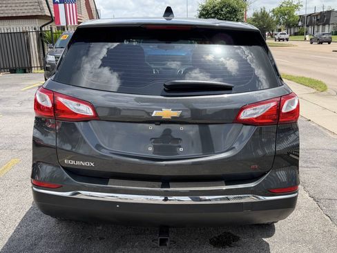 Used 2018 Chevrolet Equinox LS FWD image 4