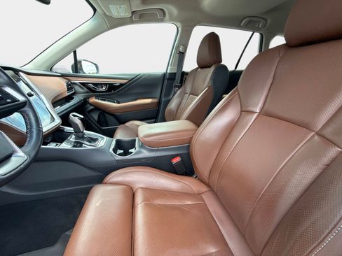 Used 2022 Subaru Outback Touring AWD/4WD image 24