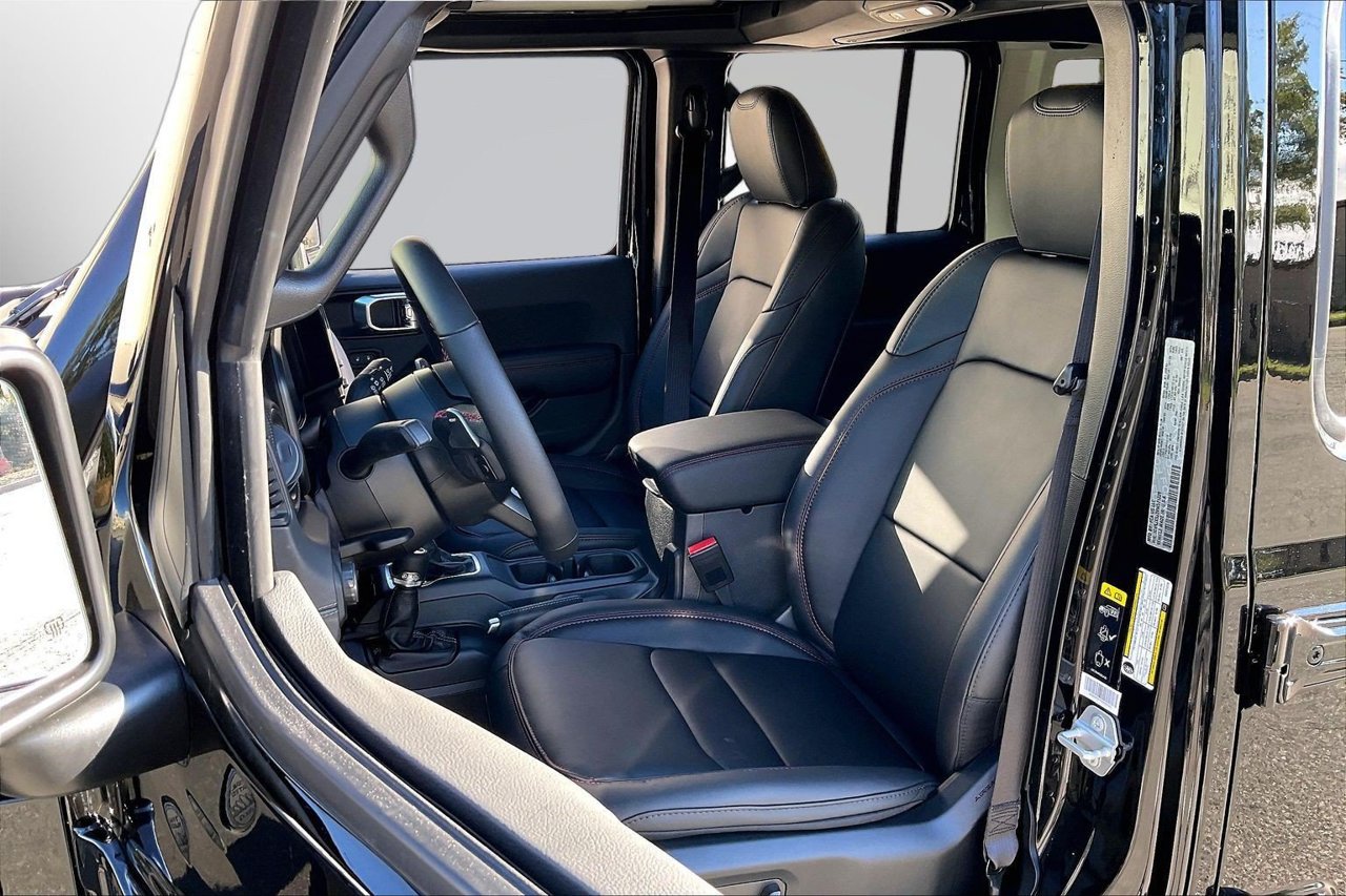 New 2027 Jeep Wrangler Unlimited Rubicon 392 AWD/4WD image 17