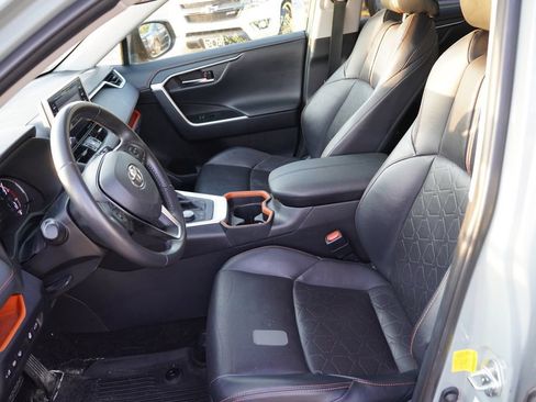 Used 2019 Toyota RAV4 Adventure w/ Cold Weather Package AWD/4WD image 4