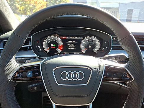 Used 2024 Audi S8 w/ S8 Comfort Plus Package image 20