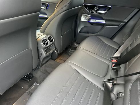 New 2026 Mercedes-Benz GLC 300 4MATIC image 11