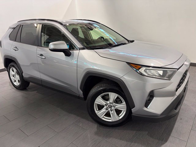 Used 2020 Toyota RAV4 XLE w/ Convenience Package AWD/4WD image 7