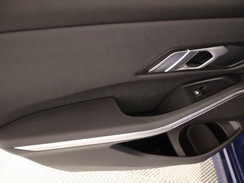 Used 2021 BMW 330i Sedan w/ Convenience Package image 19