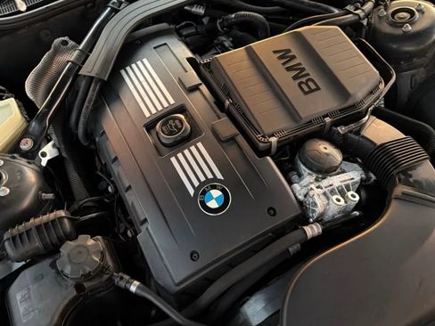 Used 2012 BMW Z4 sDrive35is RWD image 17