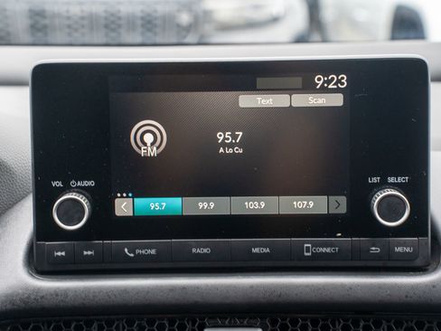 Certified 2024 Honda HR-V LX image 23