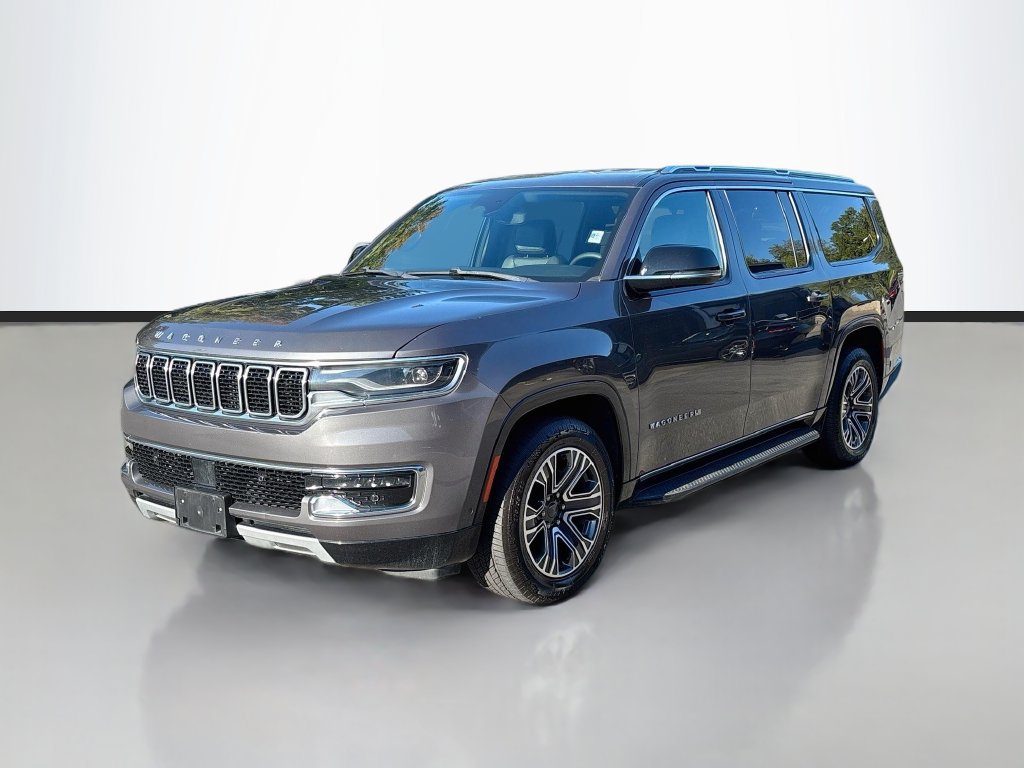 Used 2024 Jeep Wagoneer L Series II AWD/4WD image 3