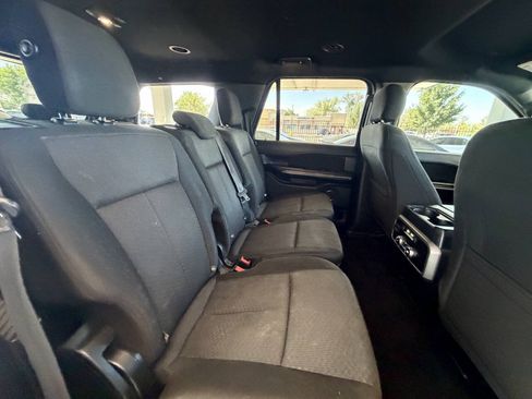 Used 2019 Ford Expedition XLT RWD image 19