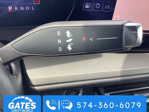 Used 2024 Chevrolet Traverse LT AWD/4WD image 30