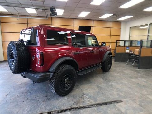 New 2026 Ford Bronco Badlands image 7