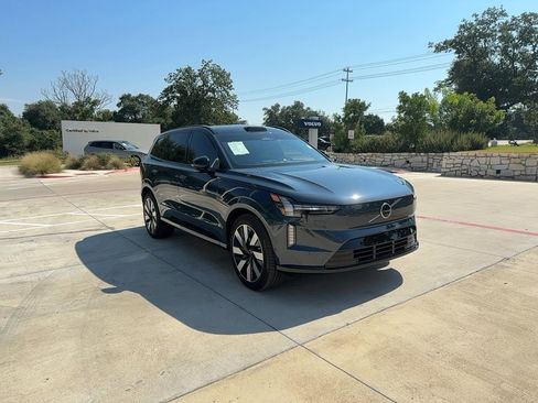 Certified 2025 Volvo EX90 Ultra image 8